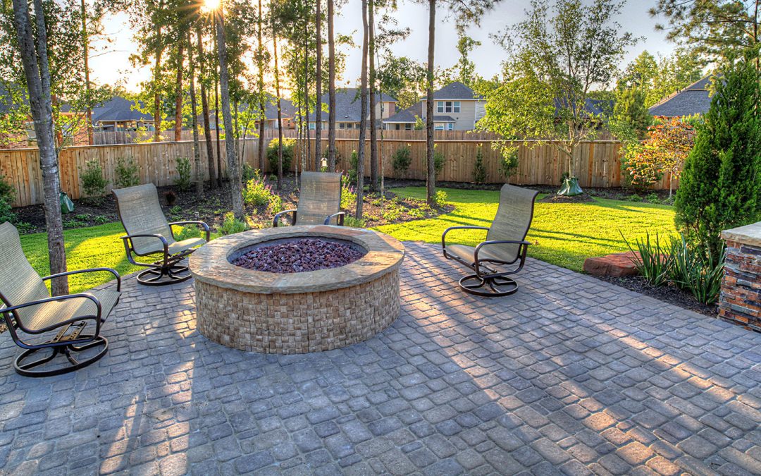 7 Flooring Options For a Beautiful Patio